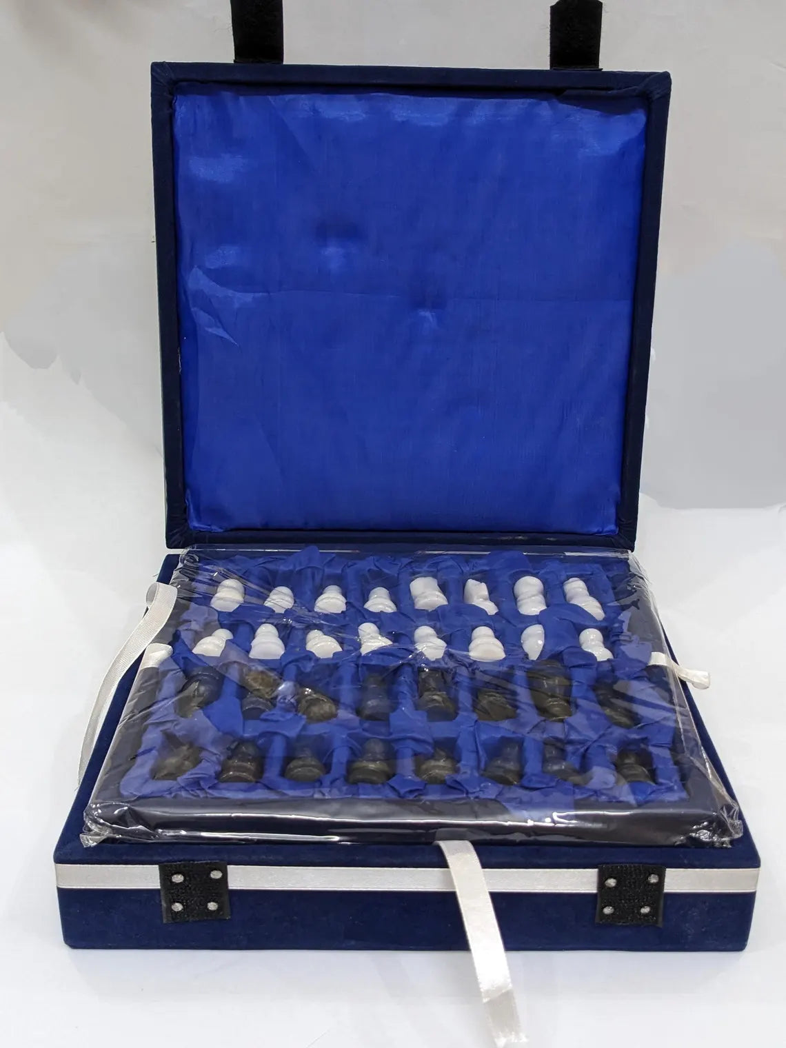 Handmade Onyx Marble Chess Set | Velvet Storage Case