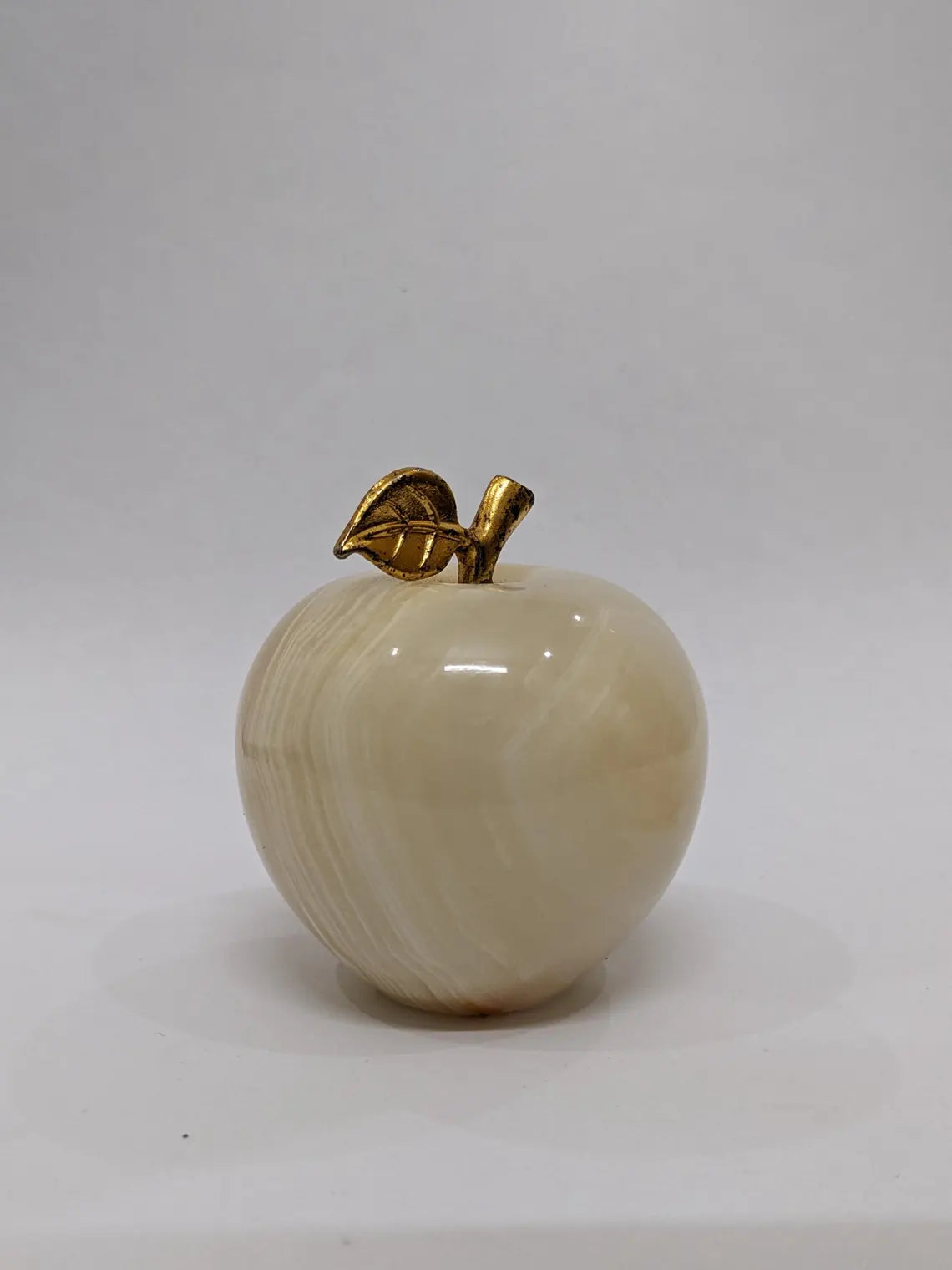 Natural White Onyx Apple • Paperweight • Handmade Stone Desk Decor • Onyx Ornament
